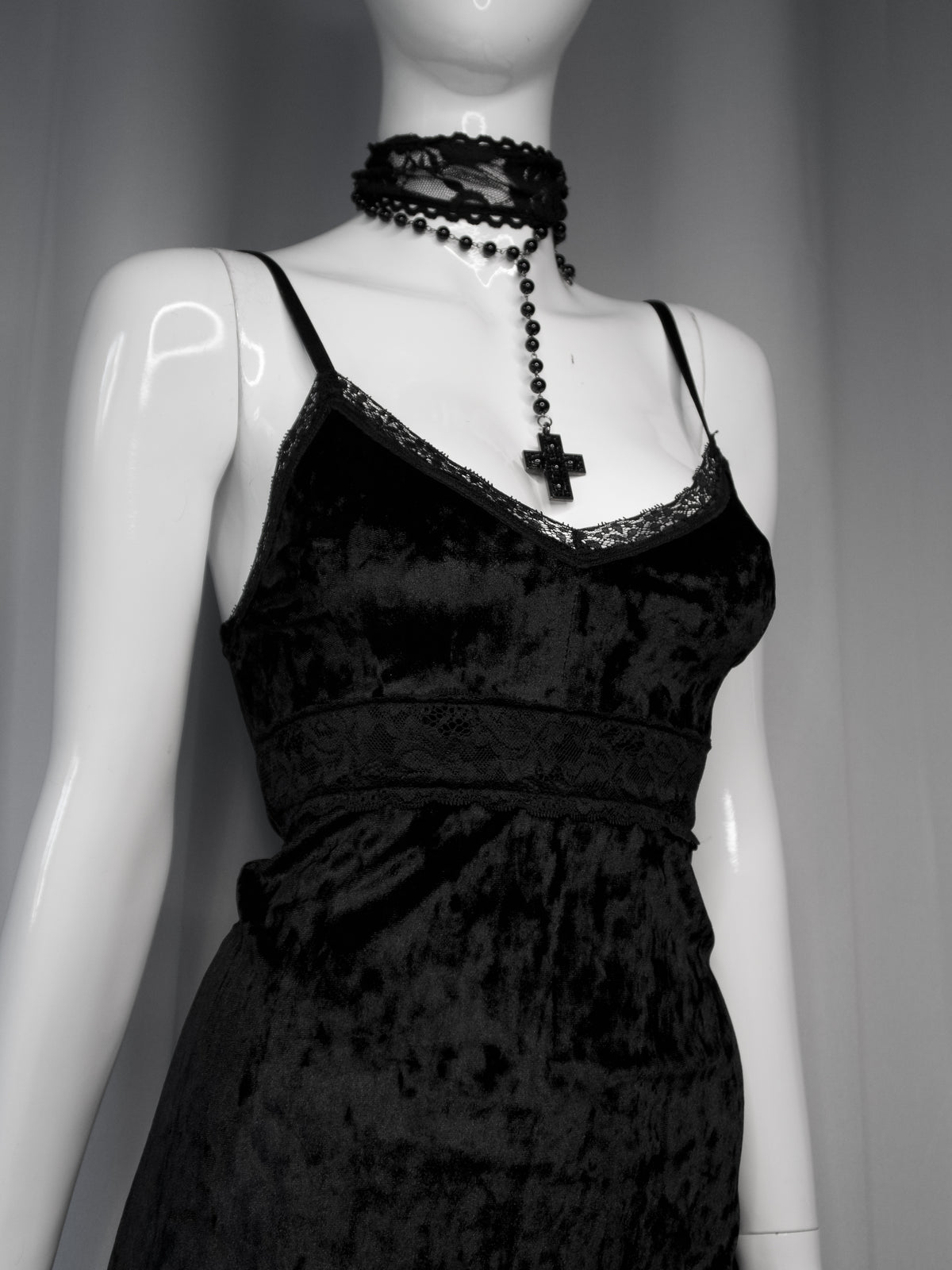 + Mini velvet babydoll dress +